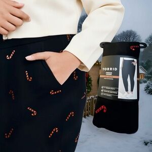 TORRID Candy Cane Deep Black Red Foil Full Length Leggings NWT Size 4X